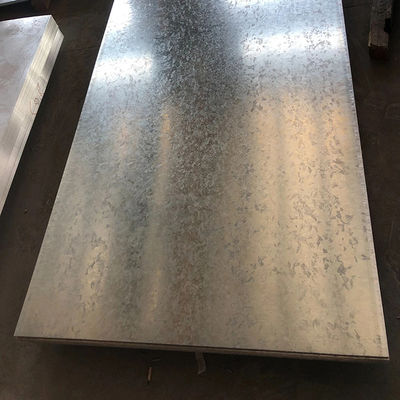 طلاء الزنك لفائف الفولاذ المغلفة لفائف المطاط الساخن 1000mm - 6000mm